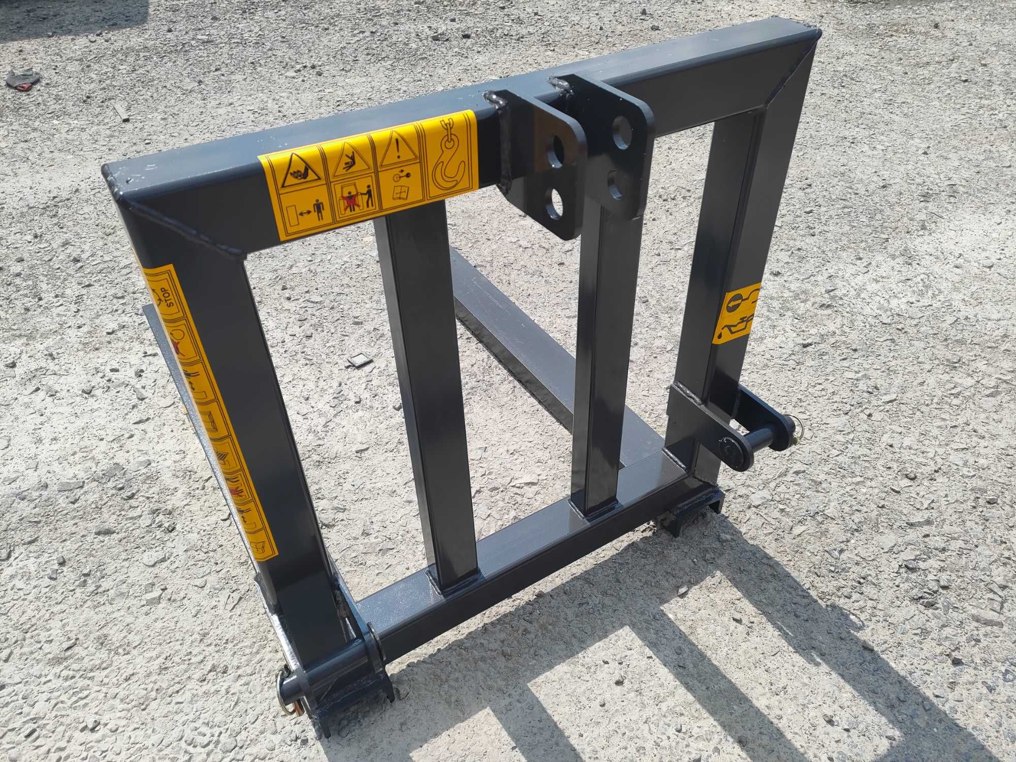 Widły do palet PALECIAK na tył TUZ na podnośnik 1200kg na tył ciągnika