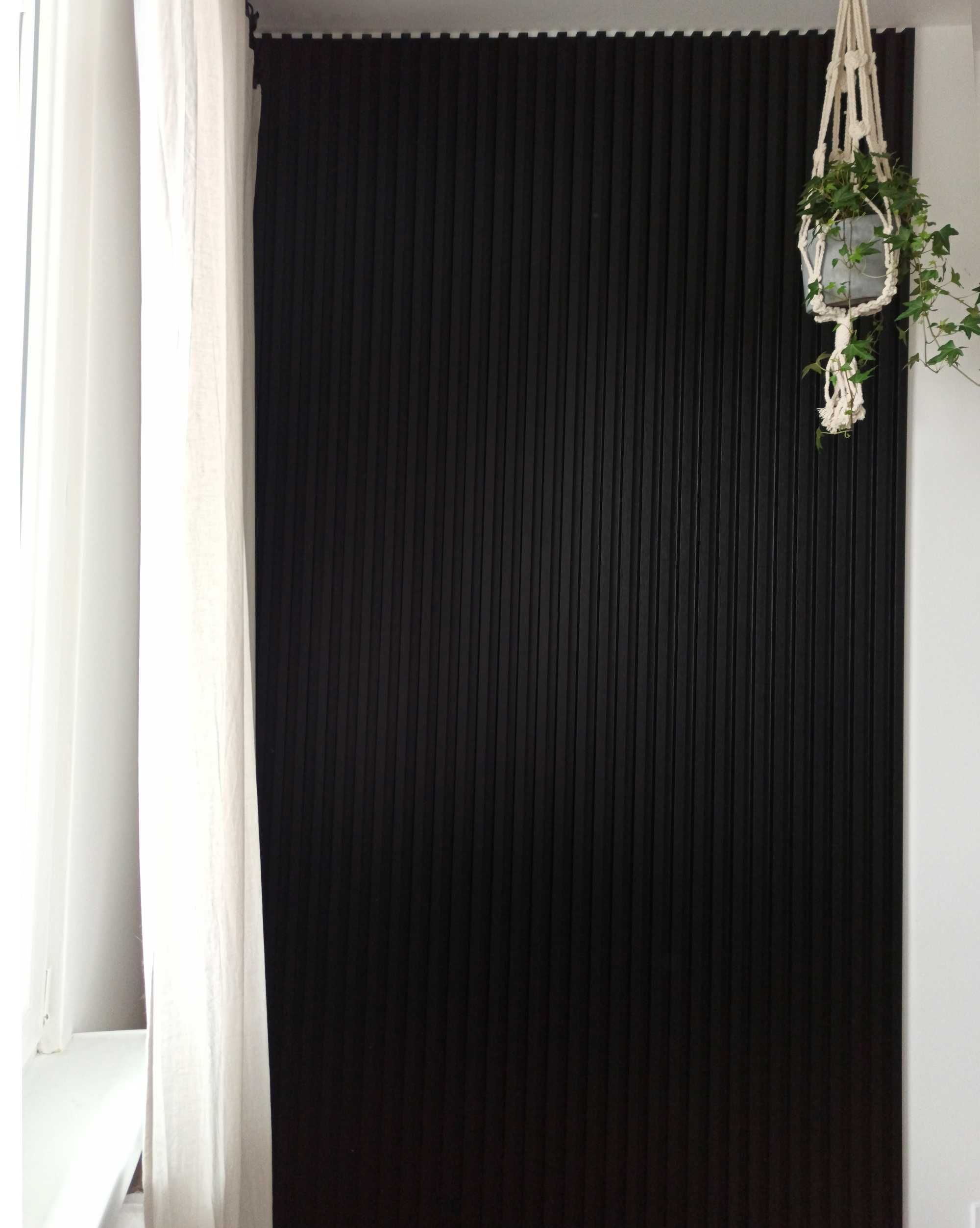 Lamele ścienne dekoracyjne czarne i białe 1 mb (dł. 2,7 m)
