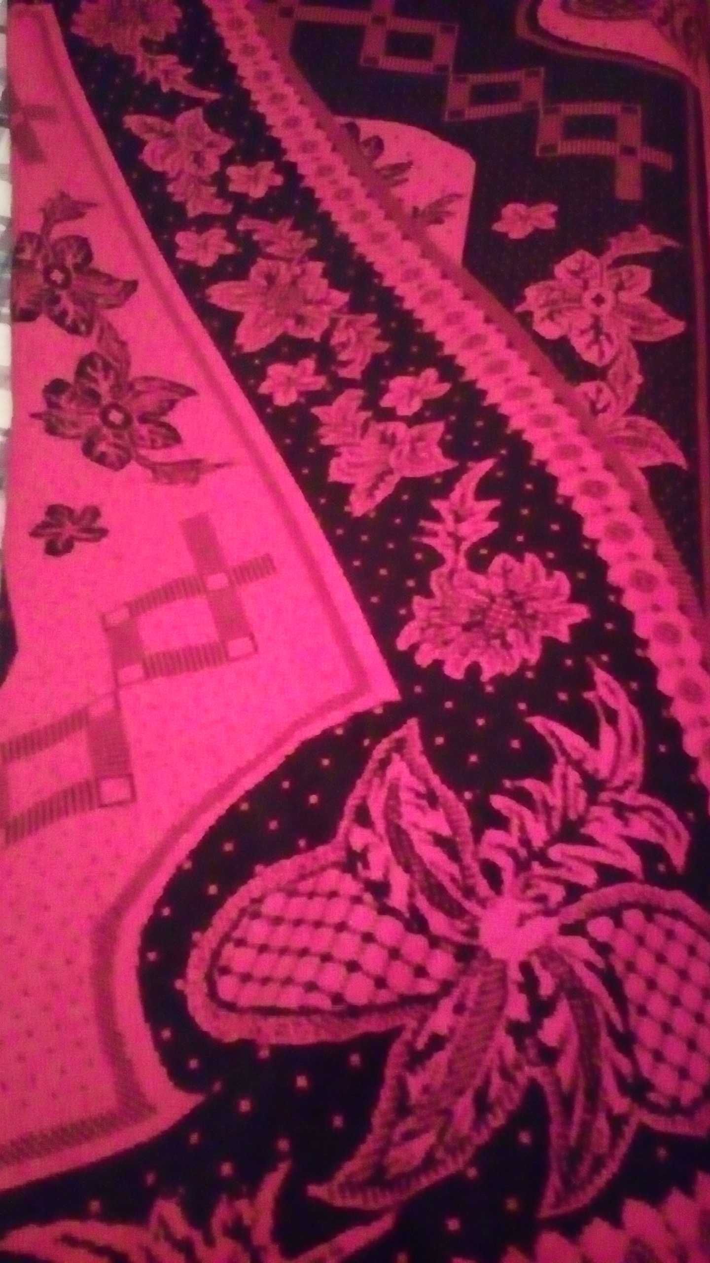 Narzuta-dywanik na  łóżko.