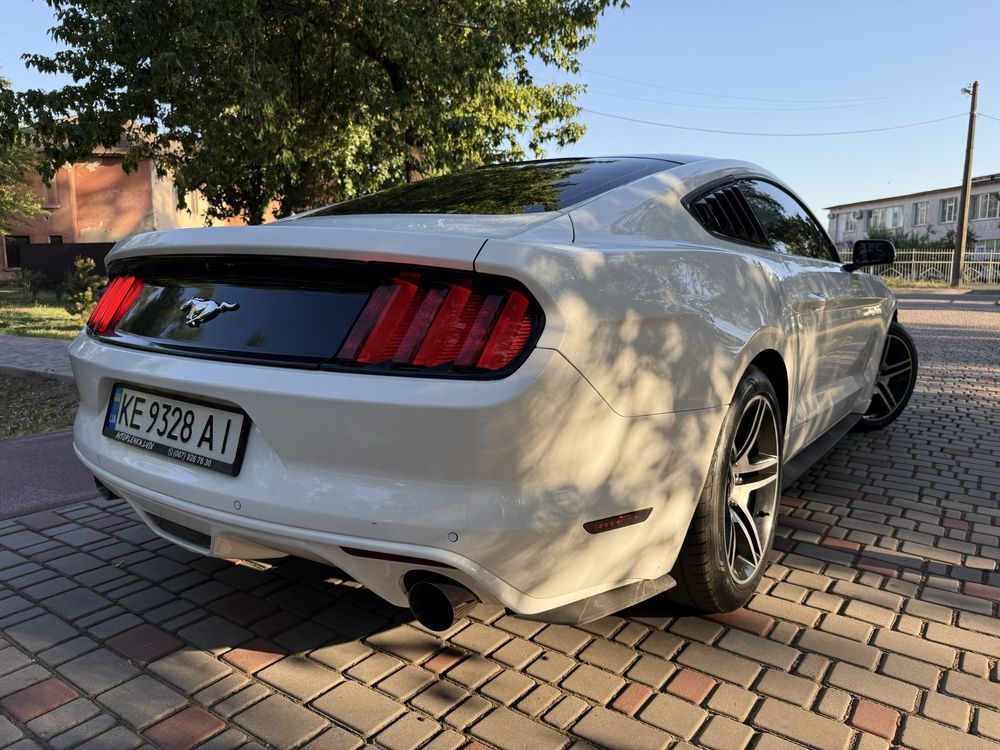 Продам Ford Mustang 2016