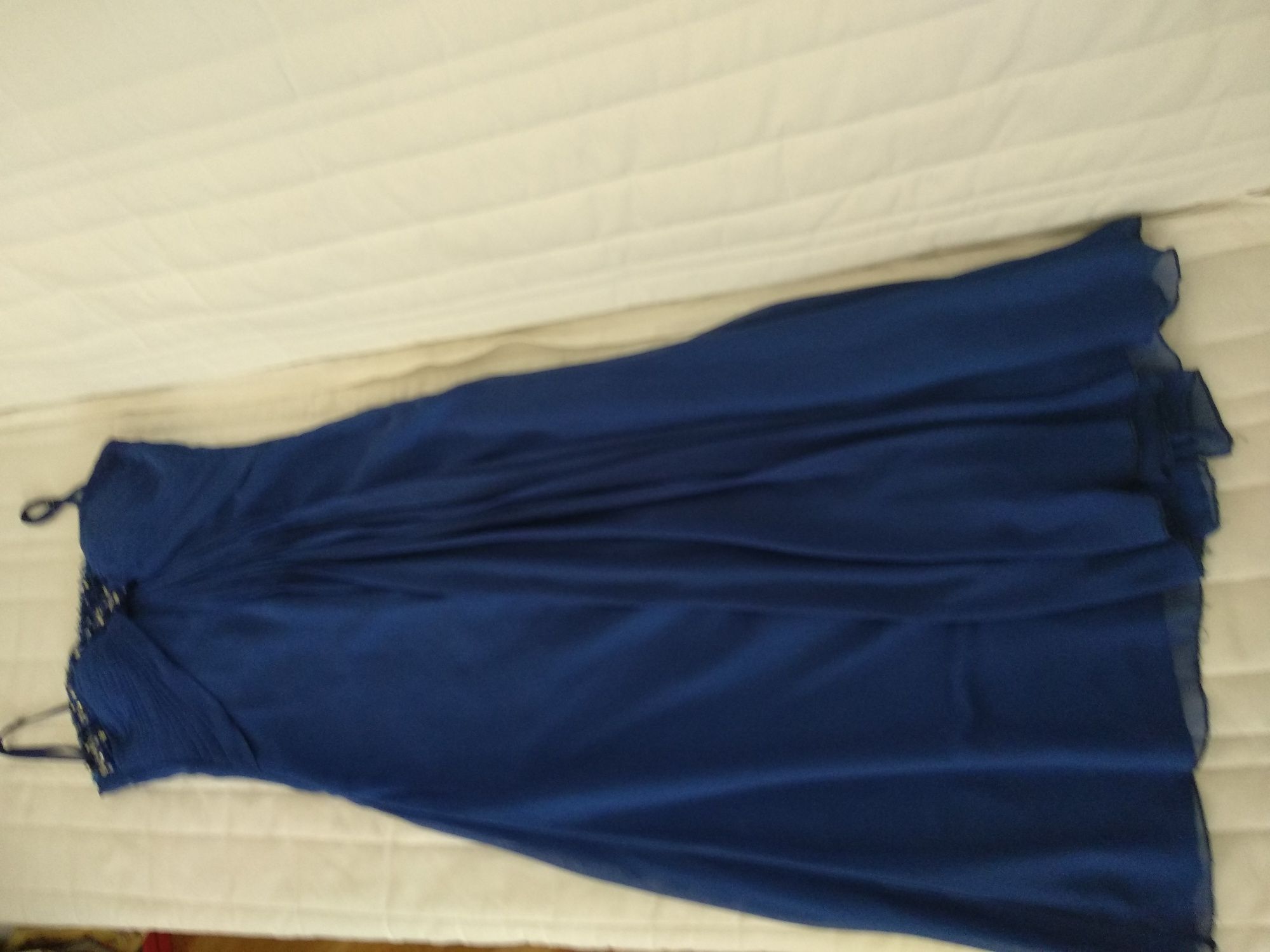 Vestido azul cerimónia com écharpe