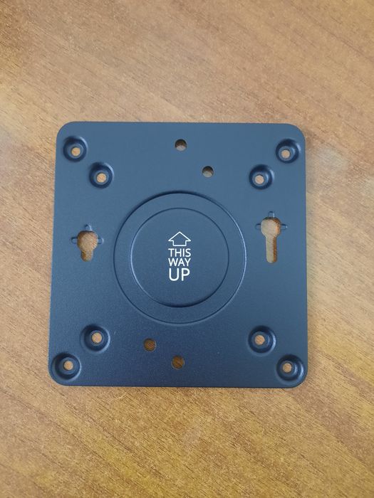 Кронштейн, крепление настенное для монитора или телика