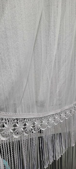 Biała Firanka Z Koronką i Koralikami