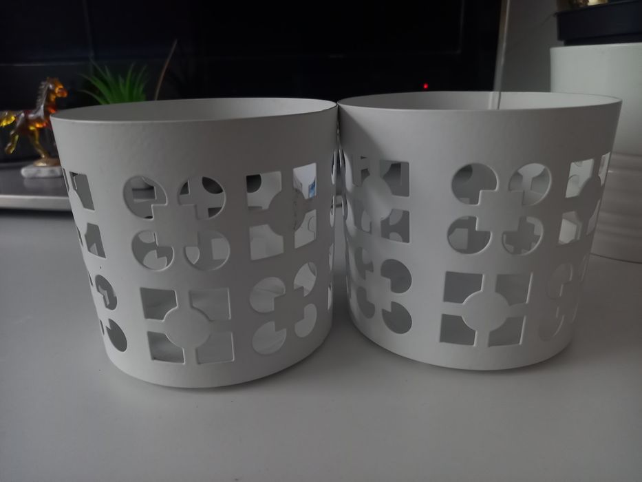 Dwa świeczniki na swieczki