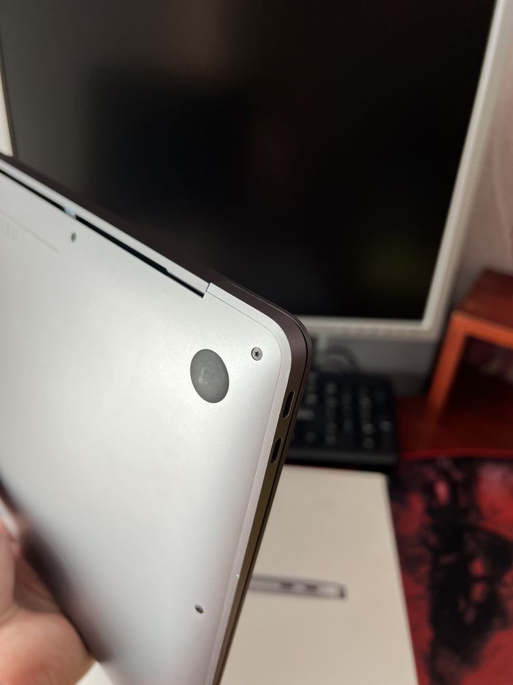 macbook air 13 m1 8/256