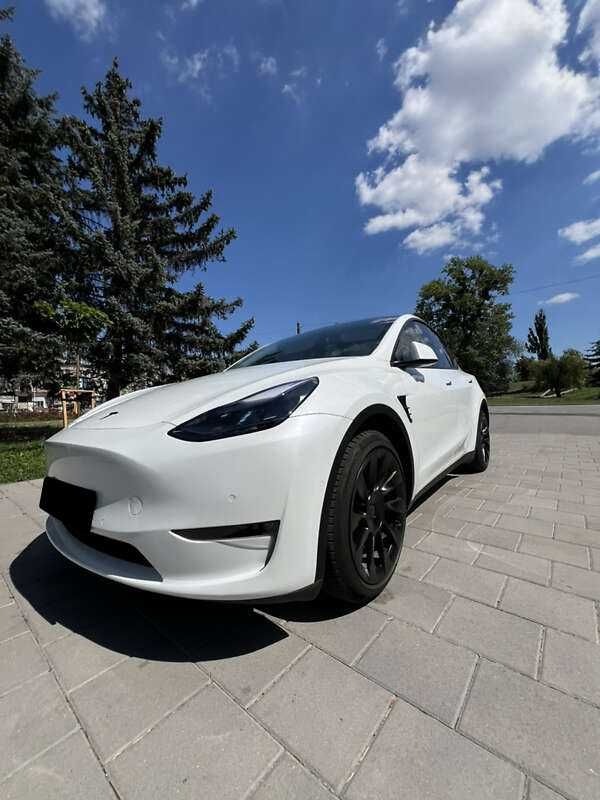 Tesla Model Y 2021 Long Range 82 kWh Dual Motor