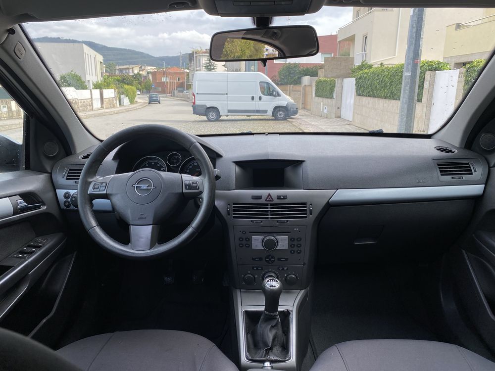 Opel Astra UM DONO Poucos KM