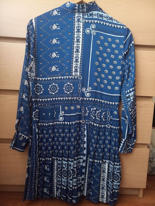 Vestido curto Zara. Tamanho XS.