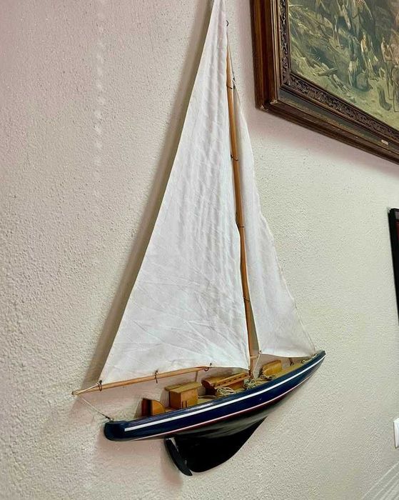 Barcos, veleiros e navios, modelos e miniaturas