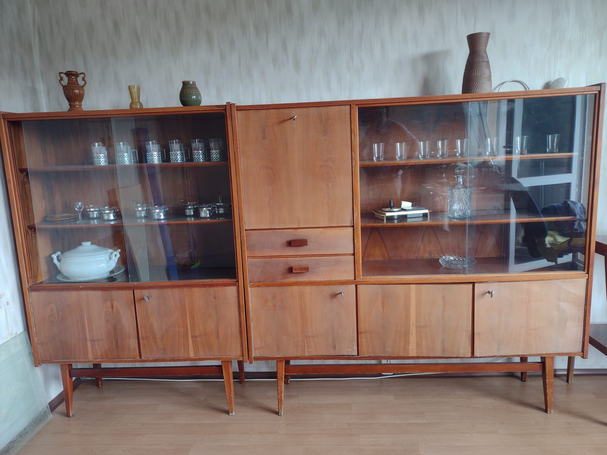 Meblościanka z lat 70-tych regał