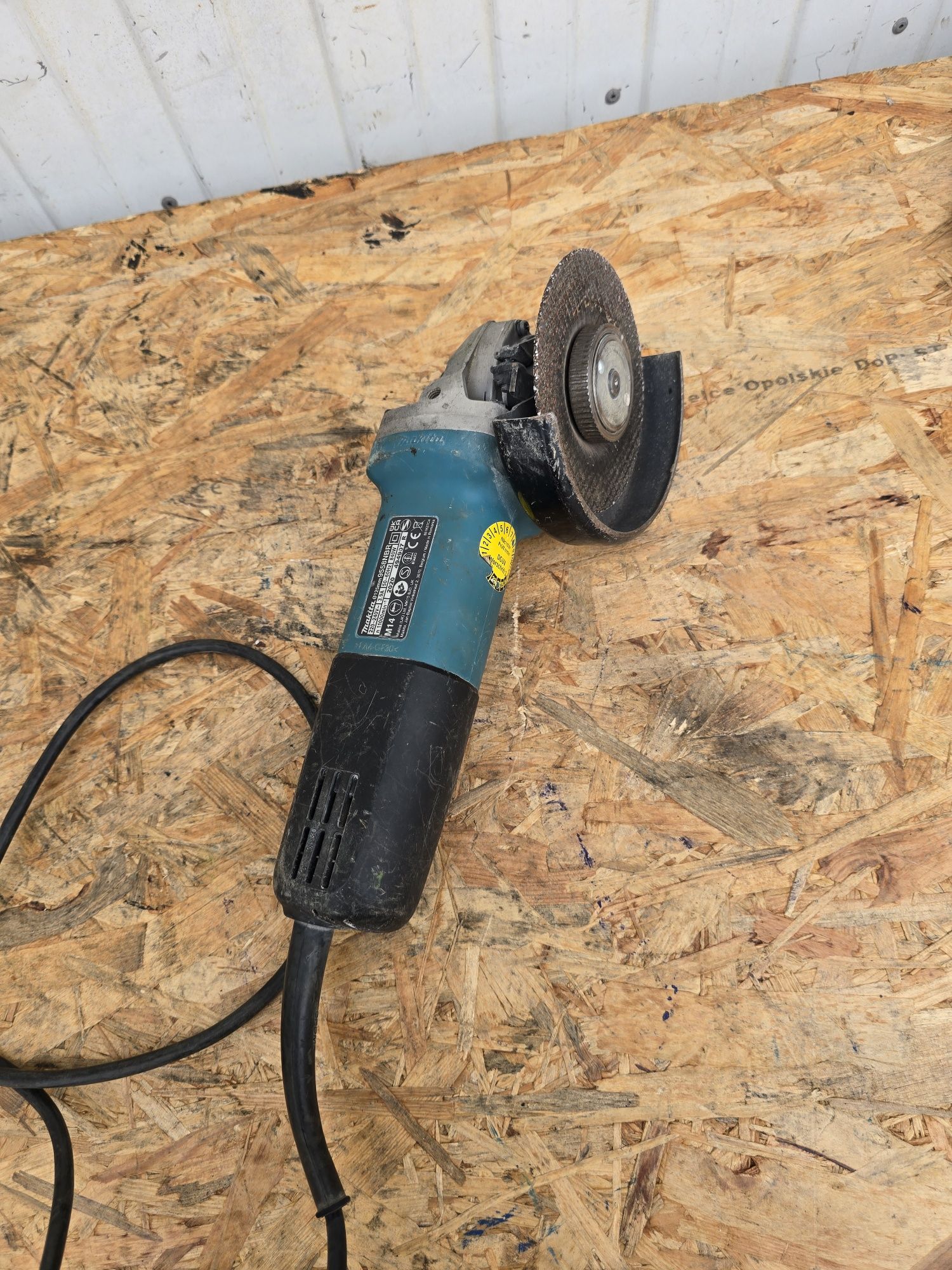 Szlifierka kątowa makita 840 W