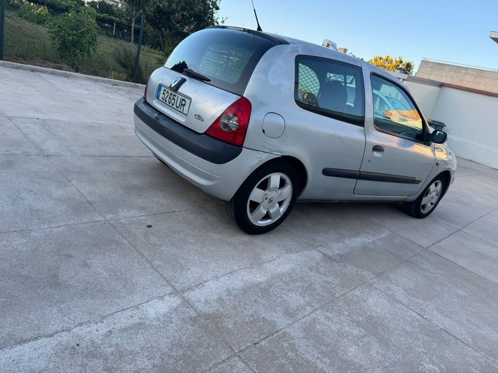 Renault Clio 1.5 DCI Comercial