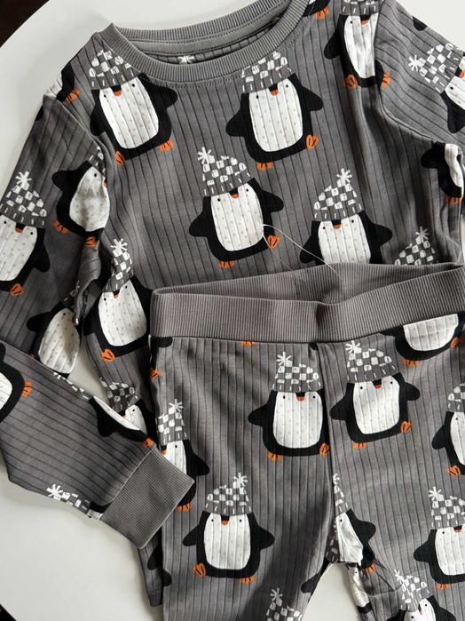 Піжама Next на 5-6 р. (110-116см) новорічна, пижама некст