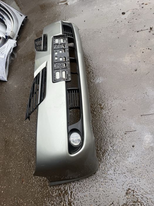 Бампер передній Nissan Primera p12