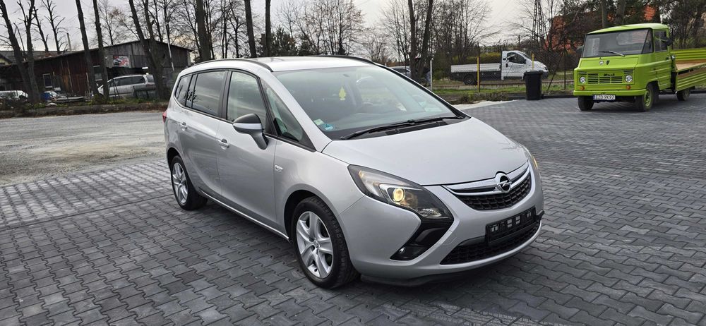 Opel Zafira*1.4 benzyna*gaz*134 tys KM*LED*140PS