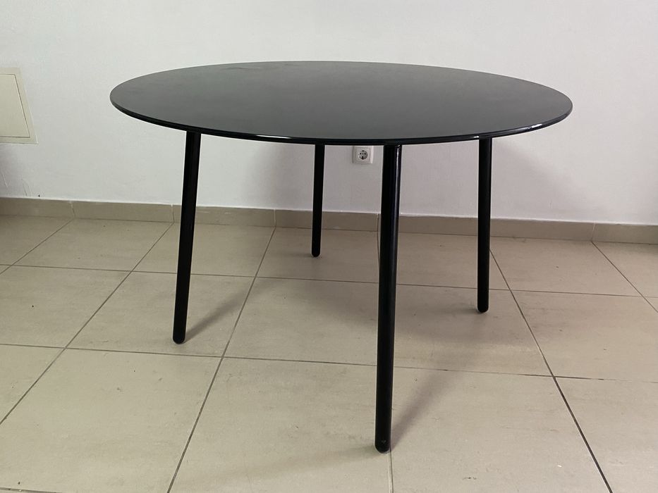 Mesa redonda tampo vidro - Preto