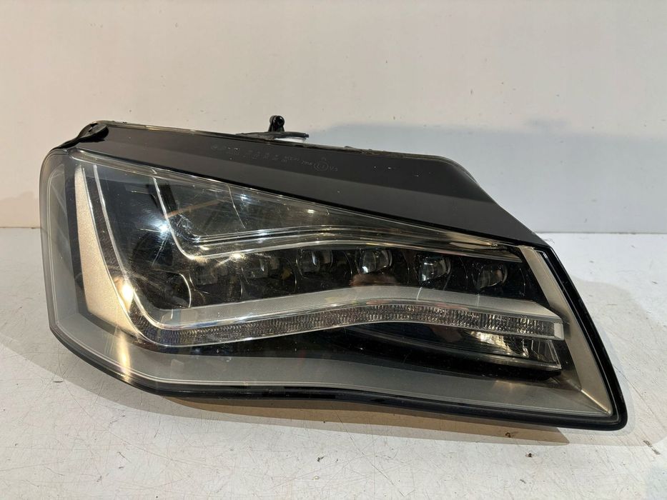 Audi A8 D4 lampa przednia full led prawa - 17469