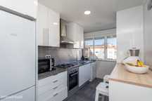 VENDA | Apartamento T2 Amadora l Com Varanda