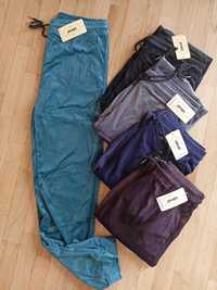 Morskie spodnie welurowe dresowe 3-4XL