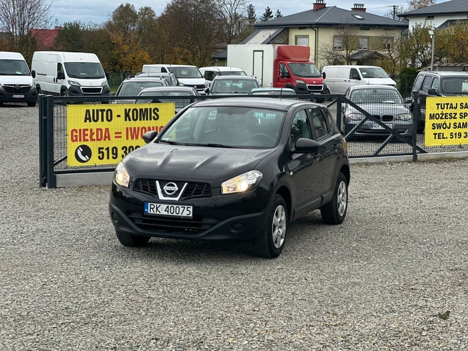 Nissan Qashqai Sprzedam NISSAN QASHQAI I 2012 1,6L BENZYNA 117 KM bezwypd salonPolska