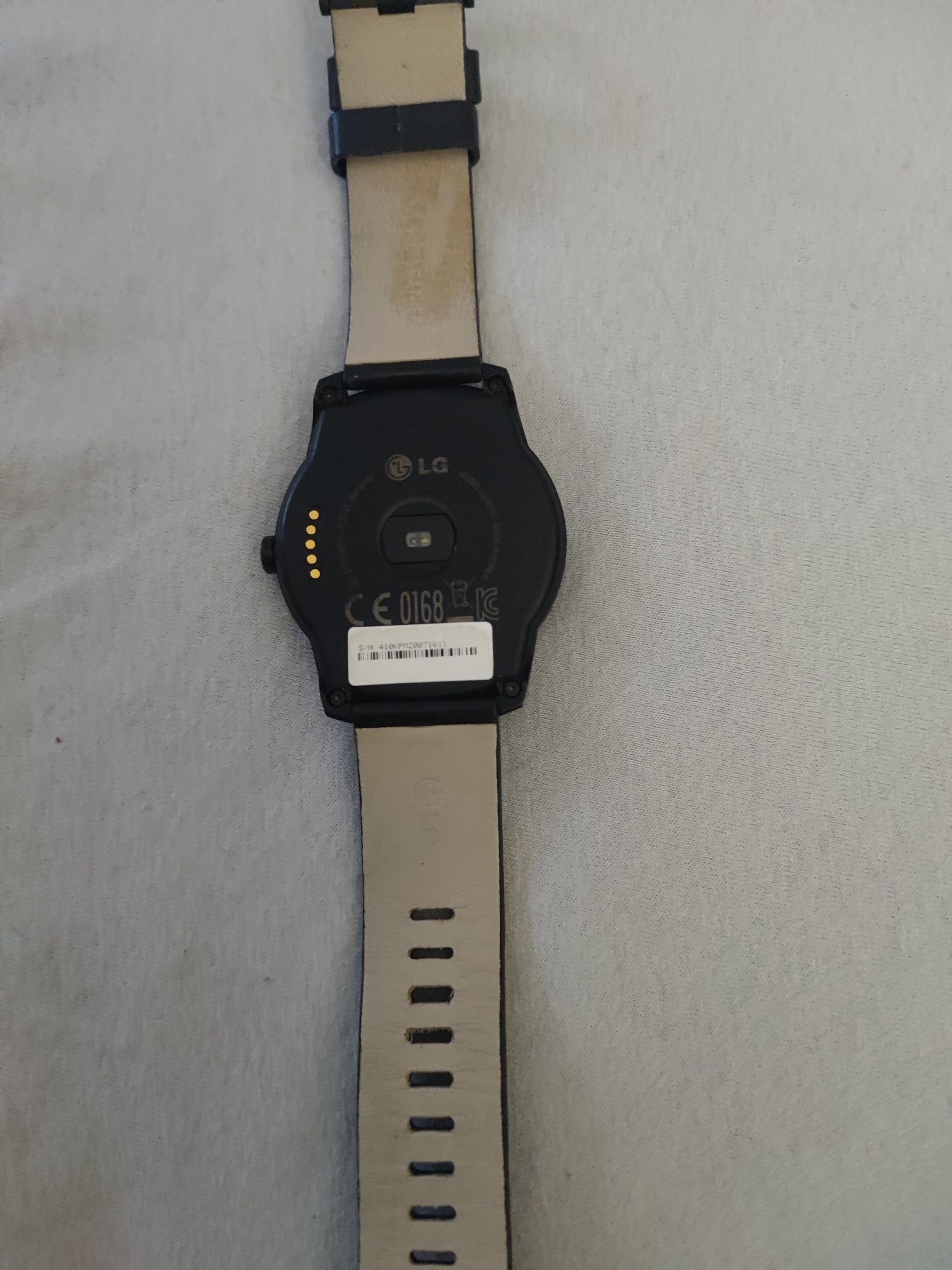 Смарт годинник LG G Watch R Black