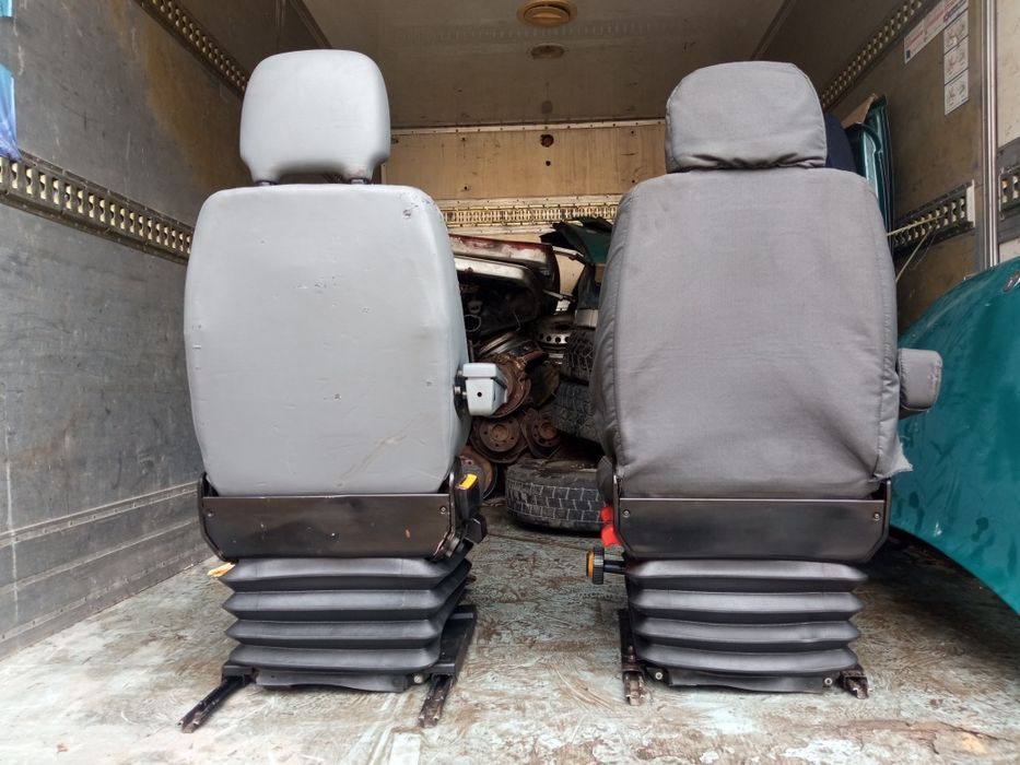 Сиденье пилот Mercedes Sprinter, Volkswagen LT с подлокотником