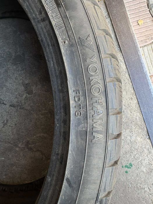 Шина 285/35 R21 Yokohama 1шт зима (отличное состояние) L7