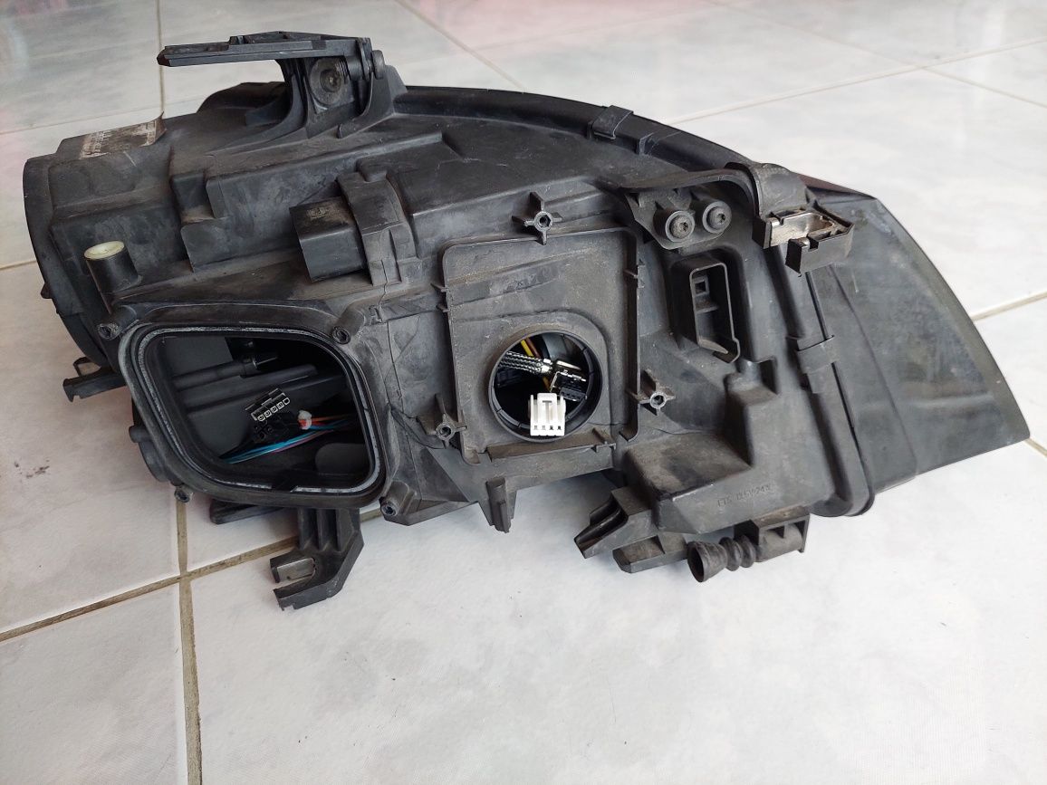 Optica Audi a4 b8 esquerda