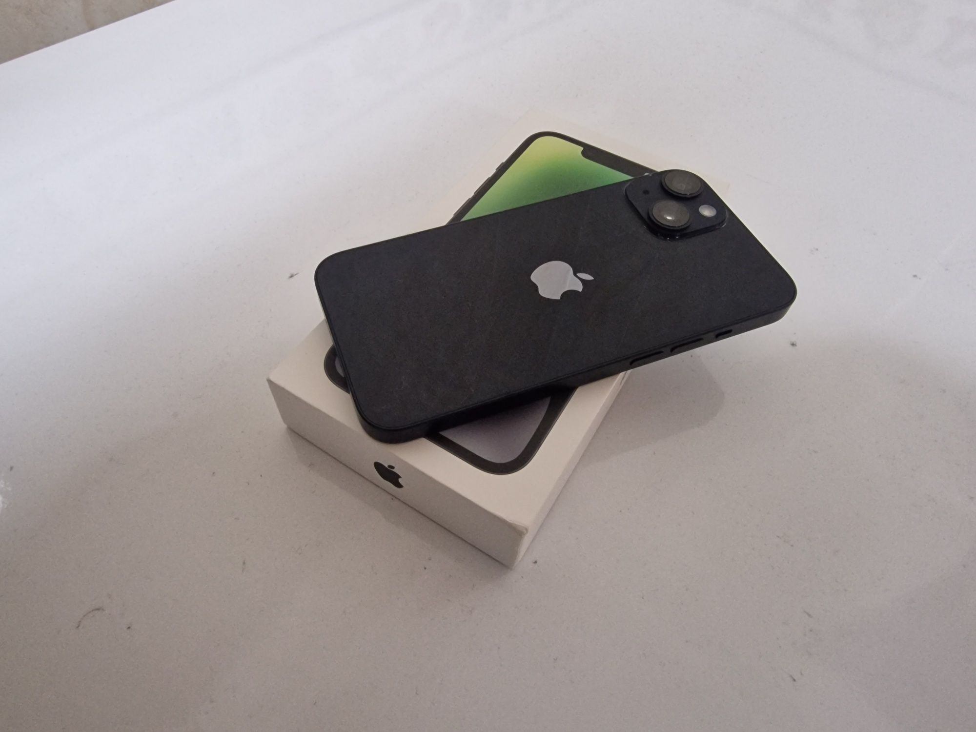 Iphone 14 - 256gb c/garantia