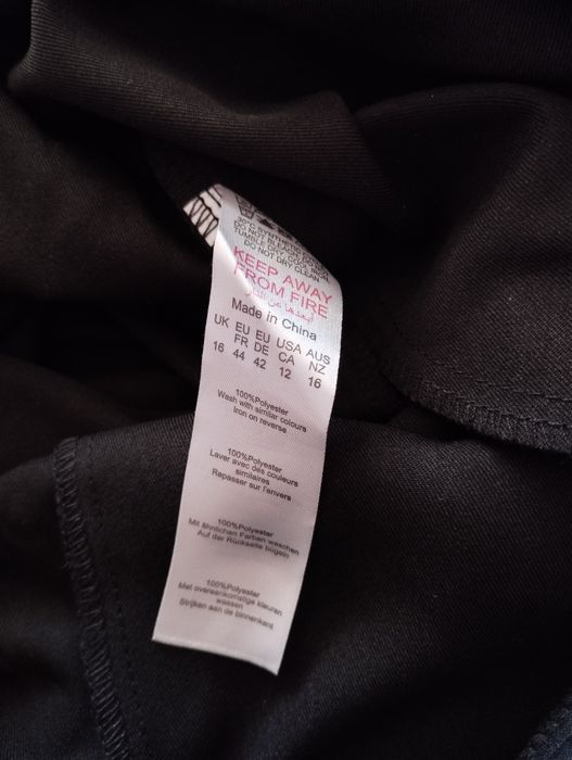 Czarne szerokie spodnie bojówki cargo z kieszeniami plt