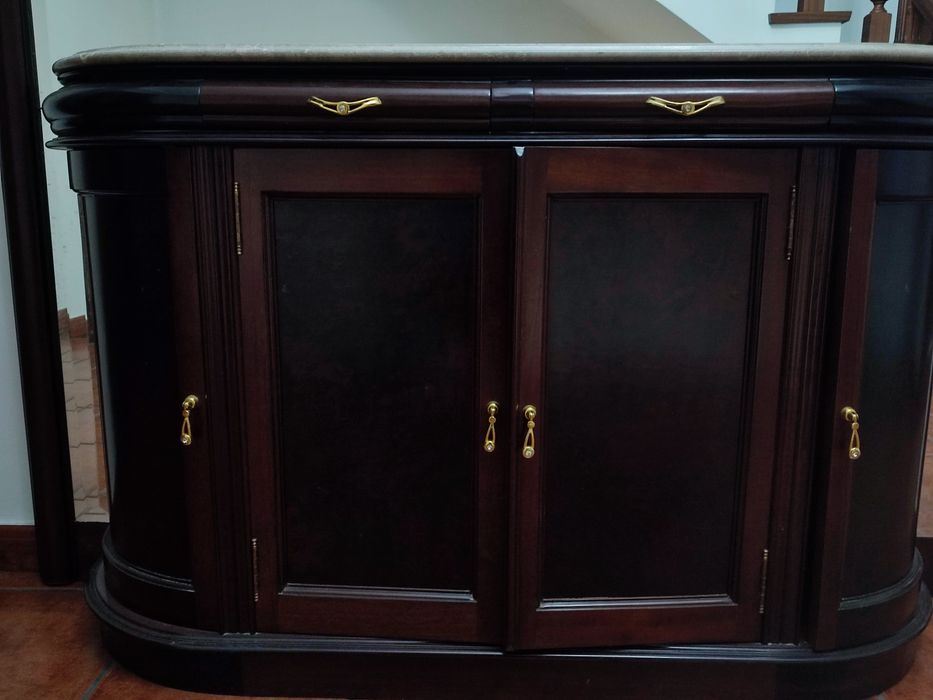 Móvel para hall de entrada com espelho