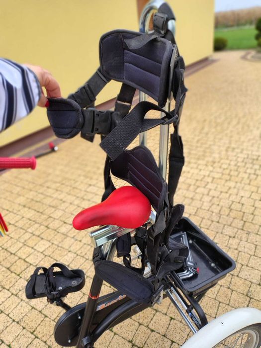 Rowerek trójkołowy rehabilitacyjny