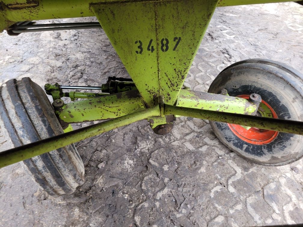 Siłownik gardzieli claas protector