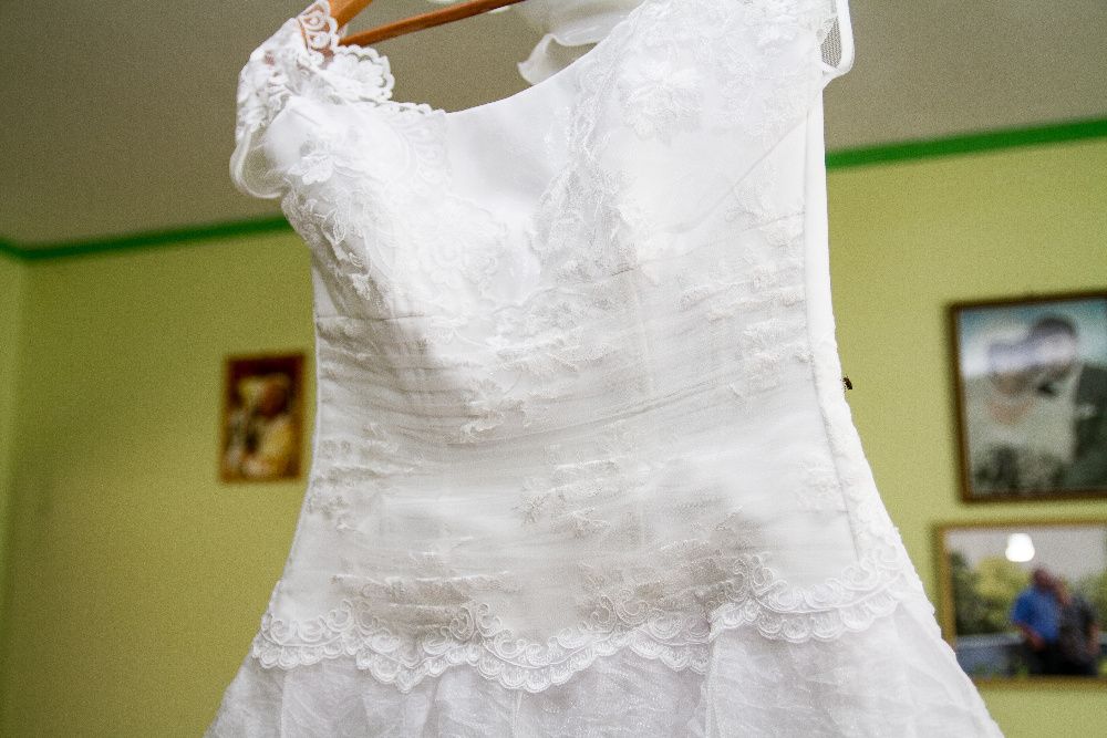 Prześliczna wygodna suknia ślubna rozmiar S 36/38 wzrost 160cm