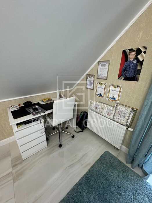 Продаж стильного будинку в лісовій Бучі