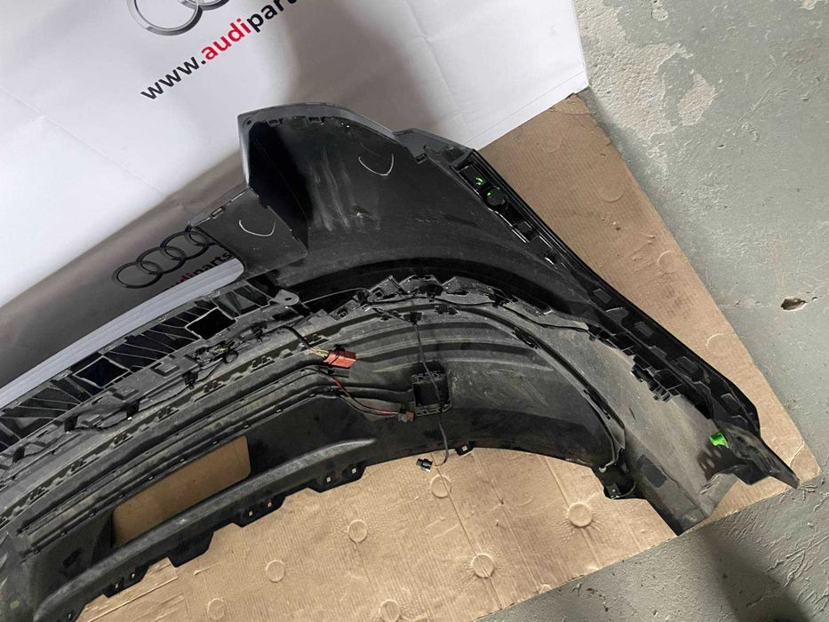 E-Tron 4KE Бампер задний простой комплектный идеал В НАЛИЧИИ е трон