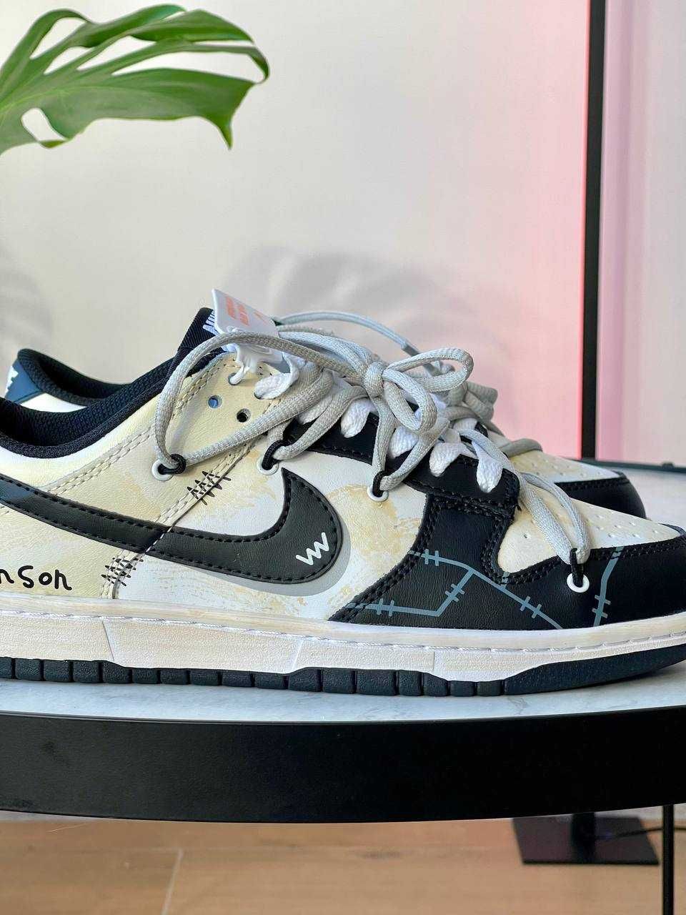 Чоловічі кросівки Nike SB Dunk Low Robinson x Off White