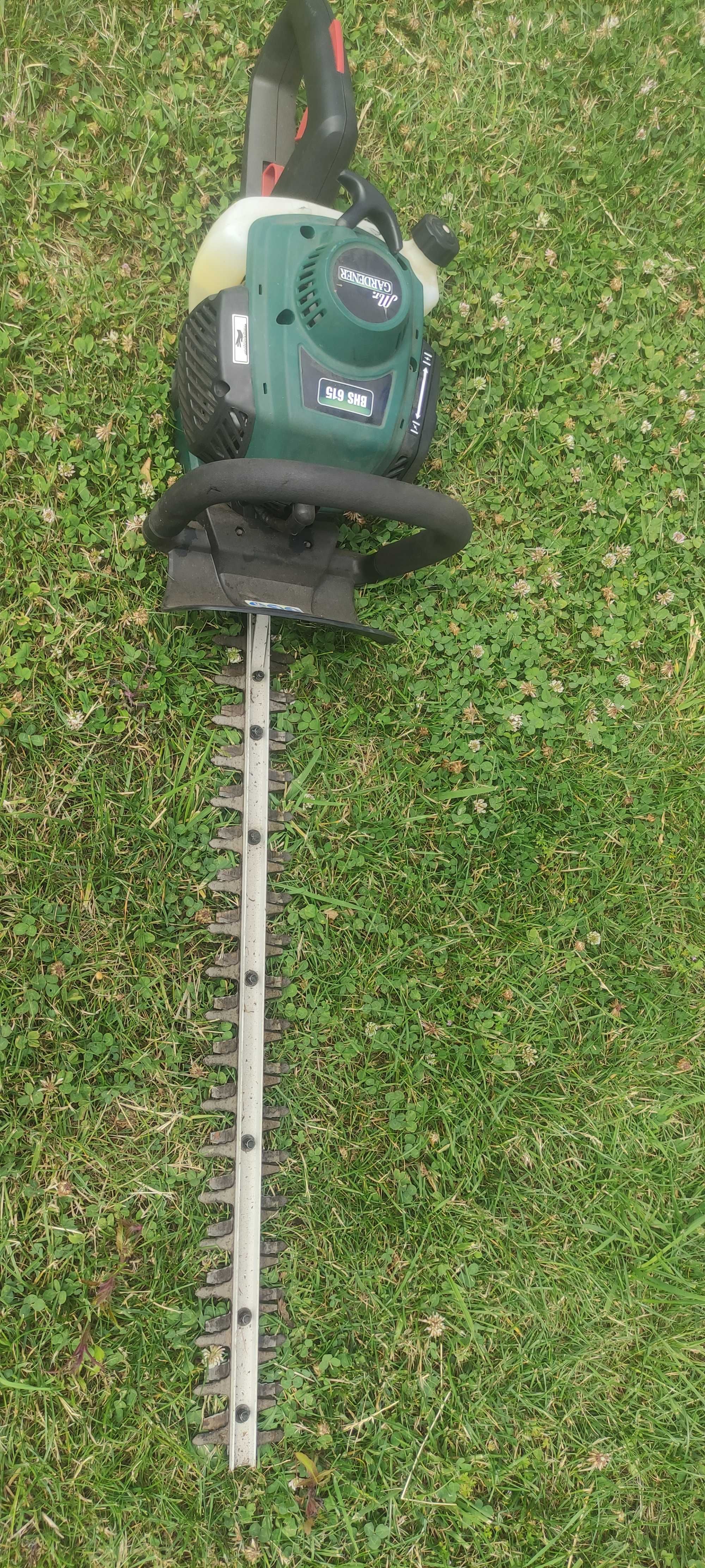 Nożyce spalinowe do żywopłotu Mr. Gardener