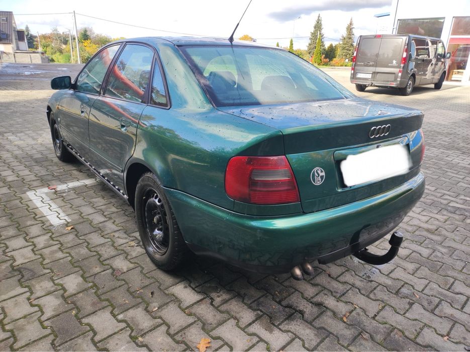 Audi A4 sedan 97r zadbany ważne O.C i przegląd