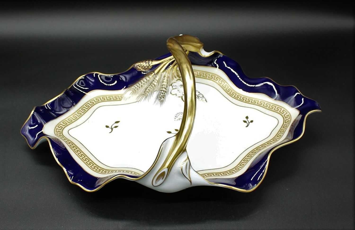 Grande Taça em Porcelana Oriental