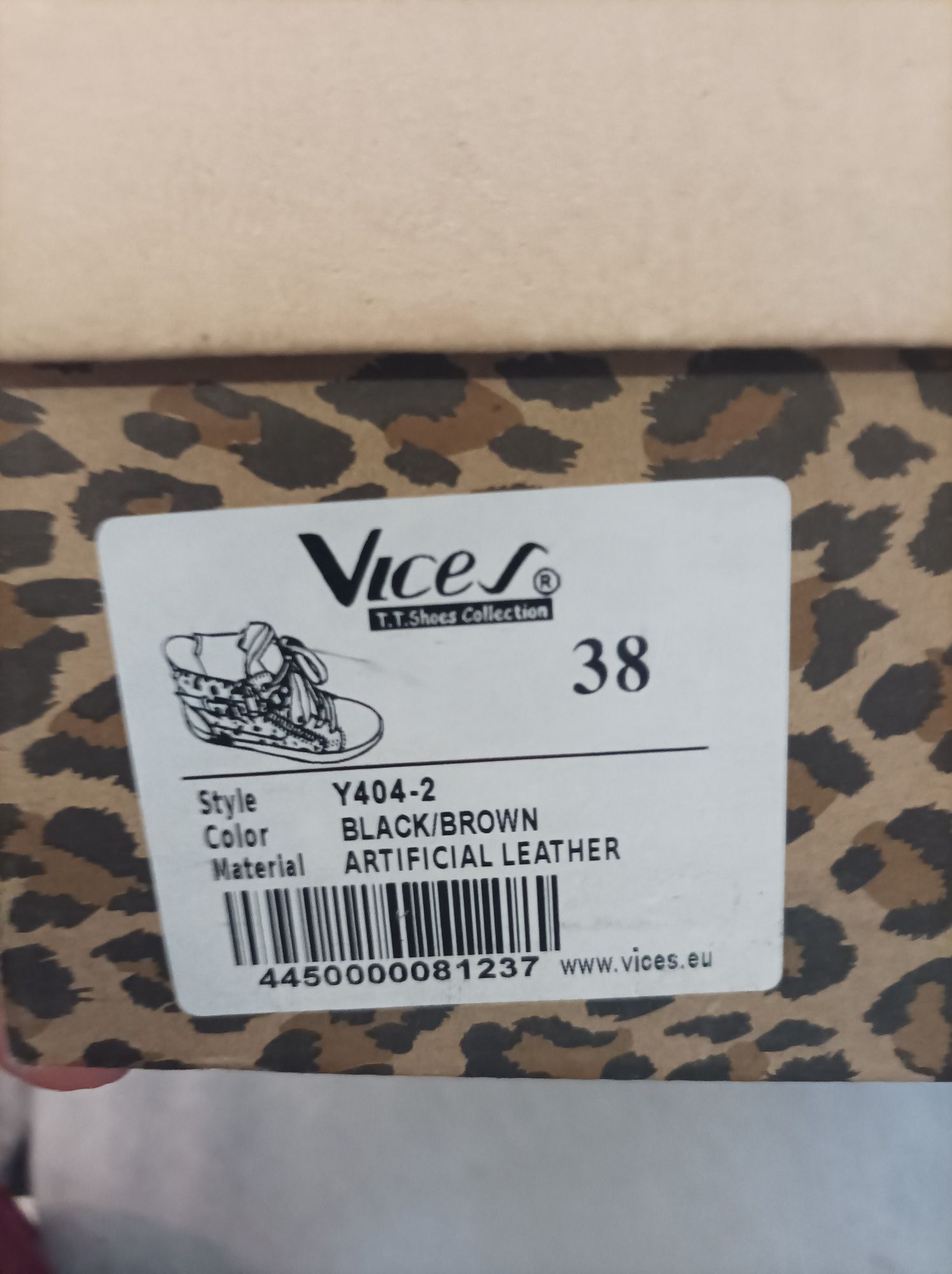 Nowe buty r. 38 vices