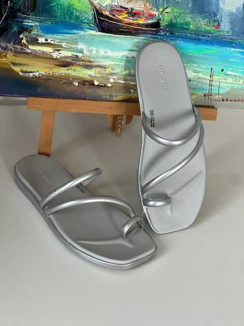 Сандалі Crocs Miami Metallic Toe Loop, W7, W8, W9