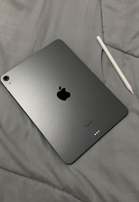 Ipad Air M2 11” (256GB) + Apple Pencil pro + acessórios (garantia)