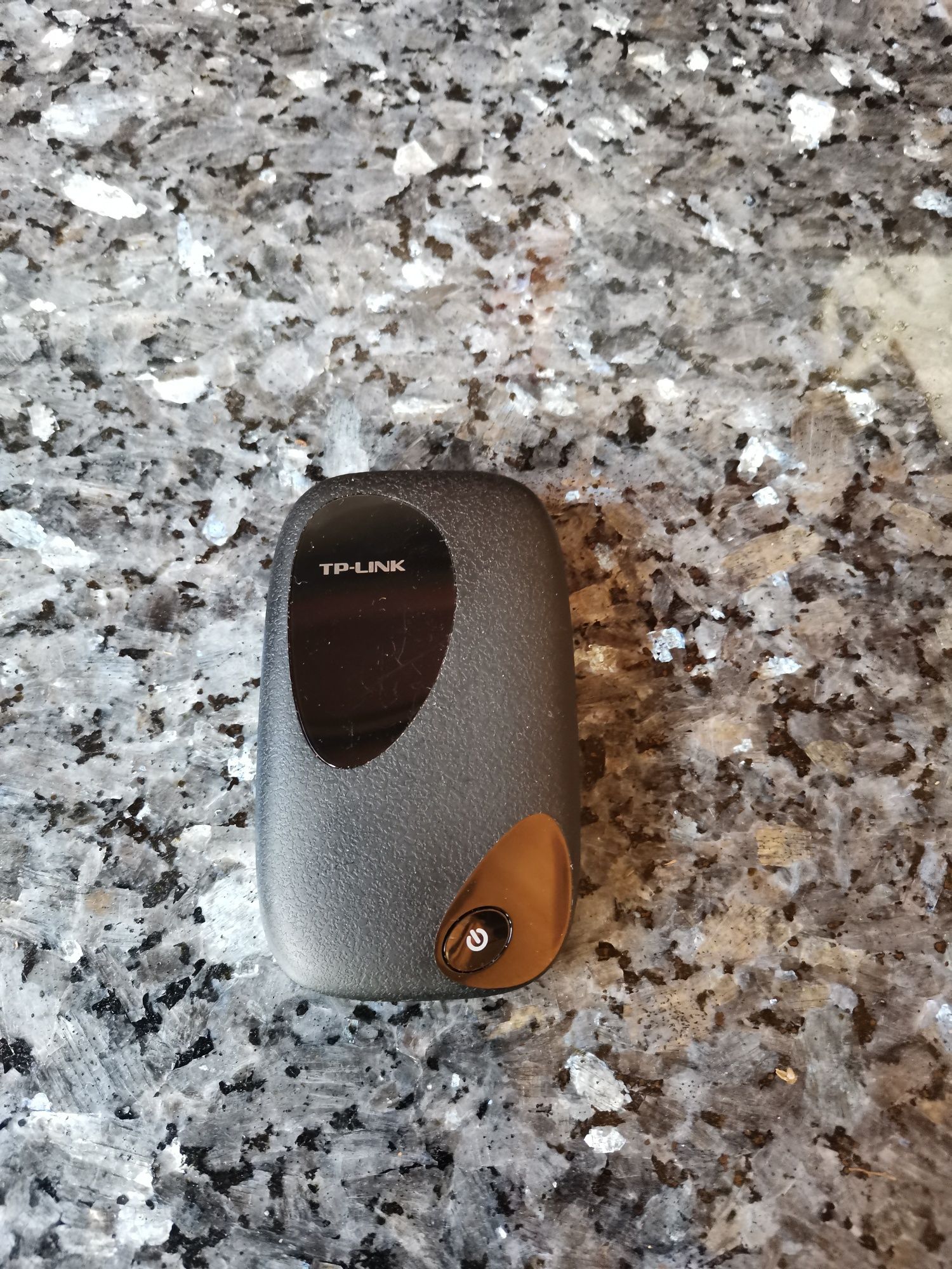 Router TP-Link Model M5250