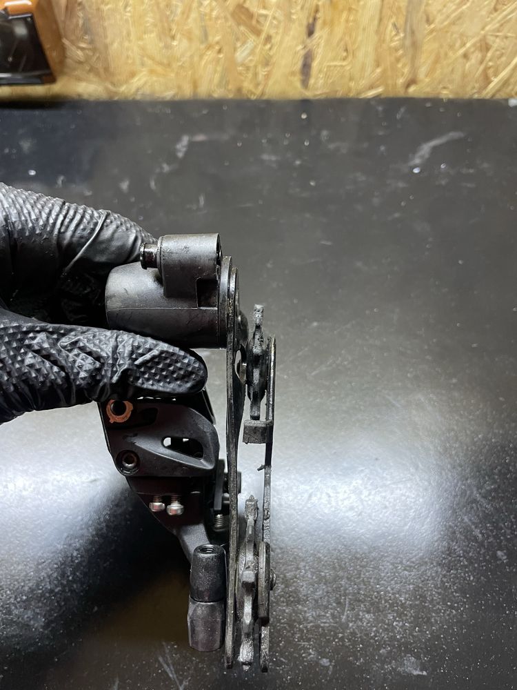 Przerzutka tył Sram Apex 11s