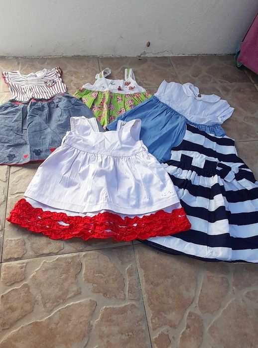 Lote vestidos menina 12/18 meses