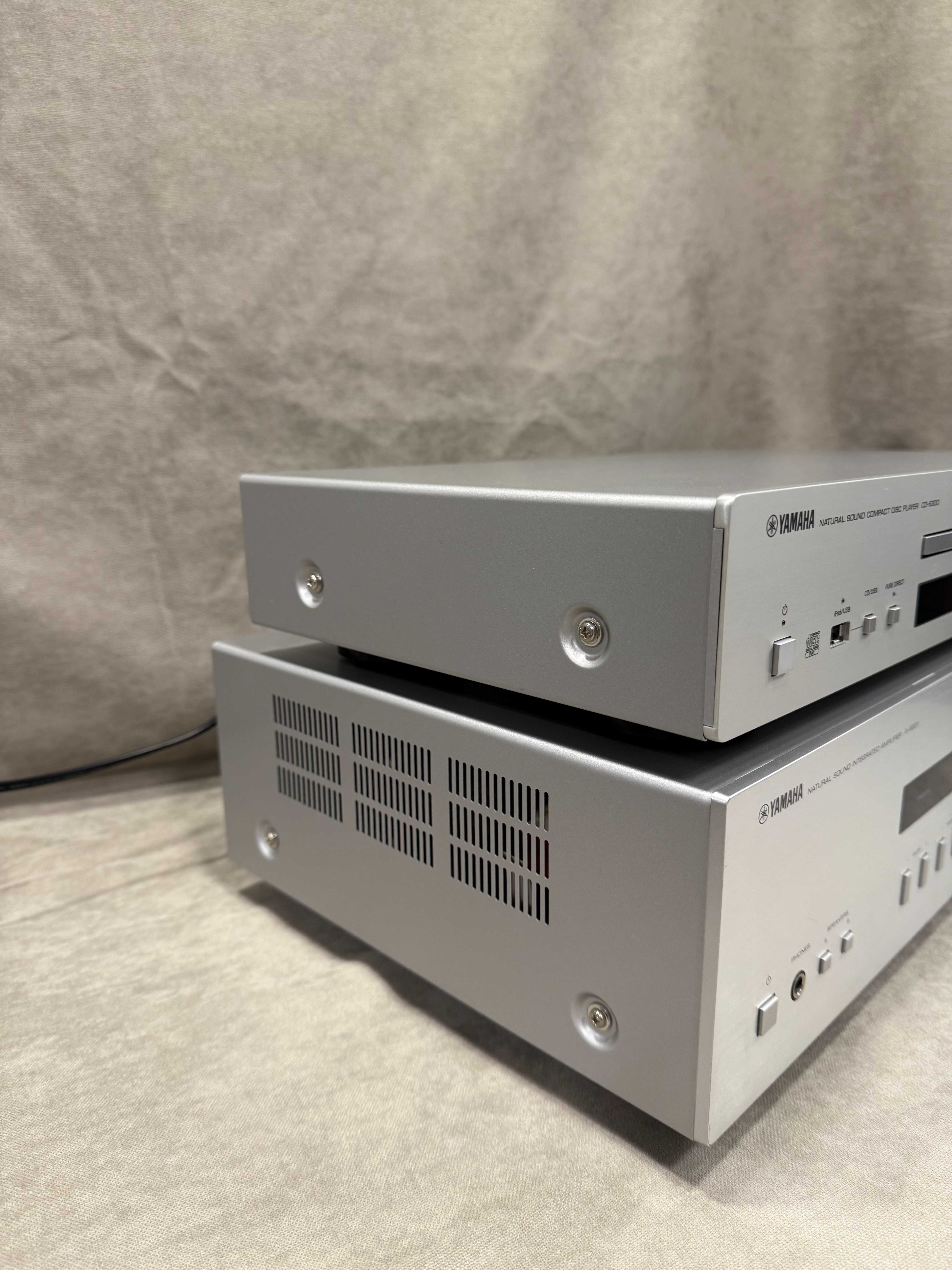 Zestaw stereo wzmacniacz i CD Yamaha a-s 201, plus CD - S 300 srebrny