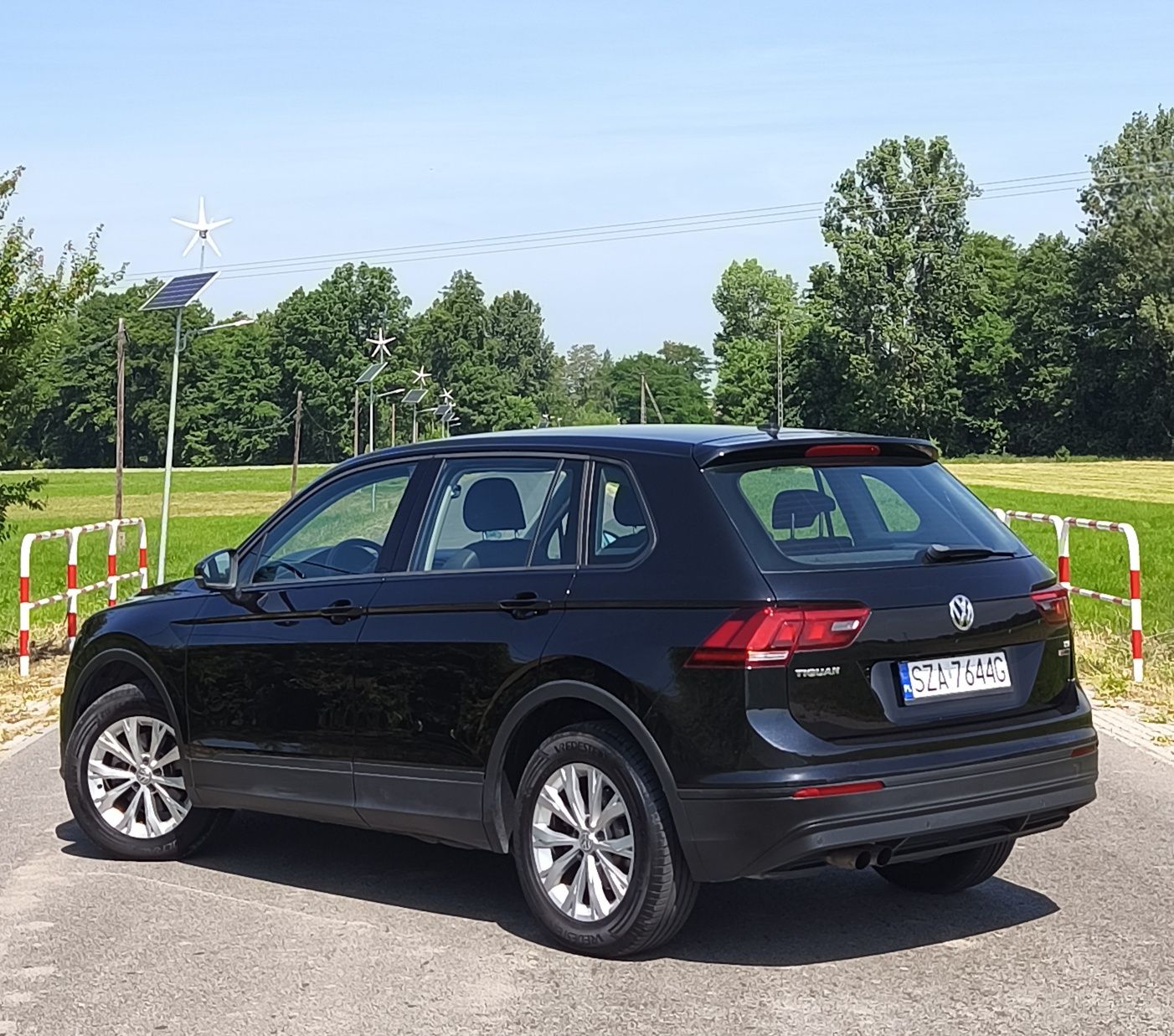 Volkswagen VW Tiguan 4motion manual asystent pasa 150km żeglowanie