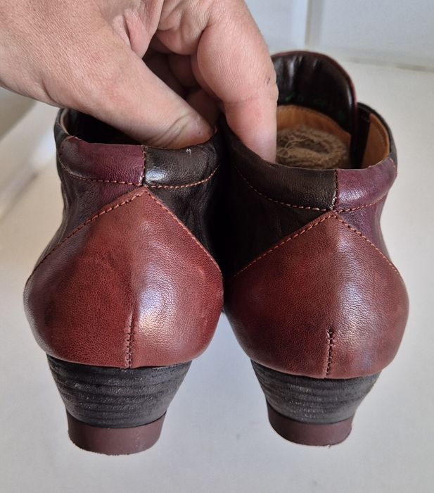 THINK ! roz. 38 Skóra naturalna w całości super stan