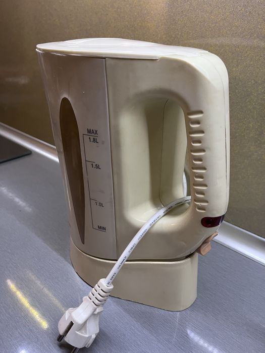 Чайник електричний BINATONE оригінал (Англія)